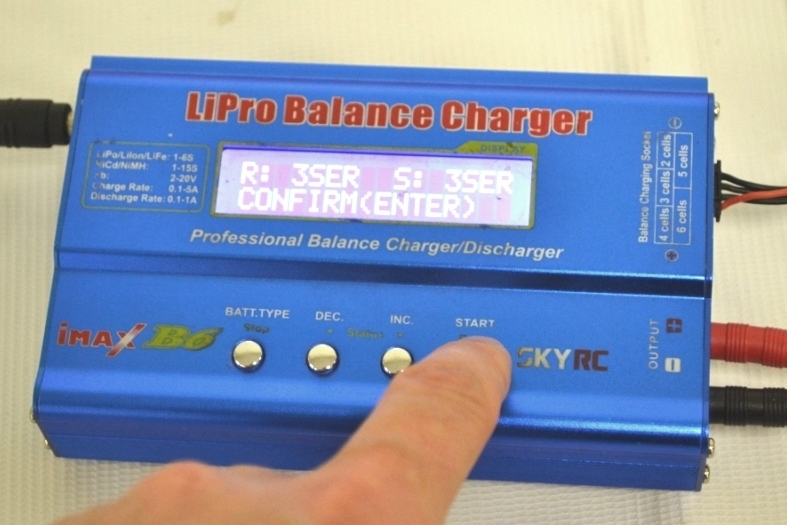 Установить режим зарядки аккумулятора LiFe на умном заряднике SkyRC IMax B6 изображение